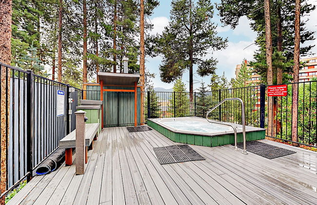 Pine Ridge Condominiums - Photo 47