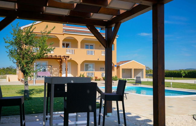 Holiday Home in Prkos With Private Pool - Foto 26