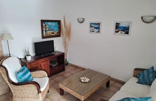 Apartamento con piscina a 50m de la playa - Foto 14