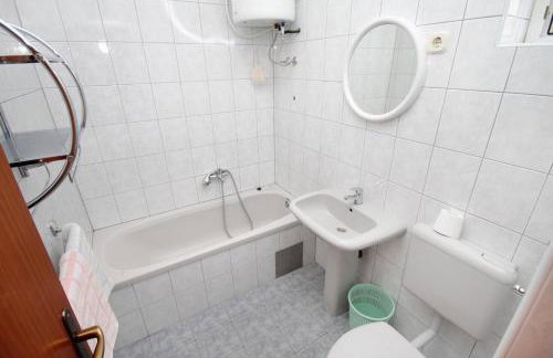 Apartments by the sea Klenovica, Novi Vinodolski - 5581 - Foto 23