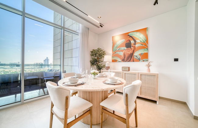 Luxe and Modern Duplex in Difc - Photo 55