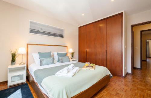 Bright & Spacious Flat by Host Wise - Foto 12