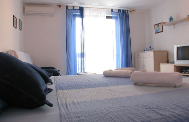 Apartments Srkoc - Photo 17