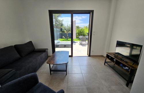 ETOILE DU BERGER Saint Aygulf 3 Villas et 4 appartements jardin individuel et piscine chauffée en saison - la mer et les plages 450 m - Foto 41