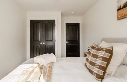 Modern Amish Country Retreat w/ Hot Tub. - Foto 34