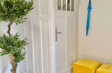 Helles Ferienhaus super zentral mit gratis Stellplätzen N162 - Photo 50