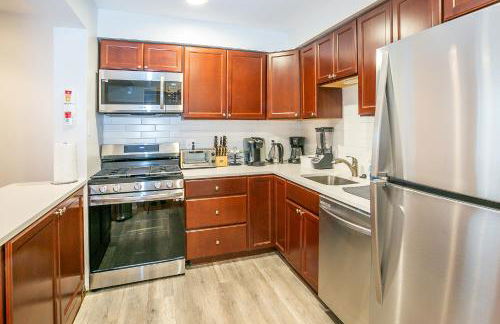 Cozy 3 Bedroom Min to National Mall Great Location and Free Parking - Foto 9