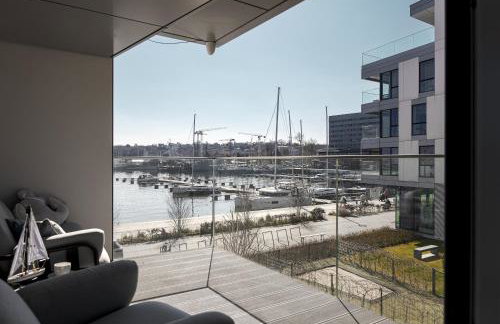 Gdynia Yacht Park - Delux Waterfront Apartament with parking - Photo 4