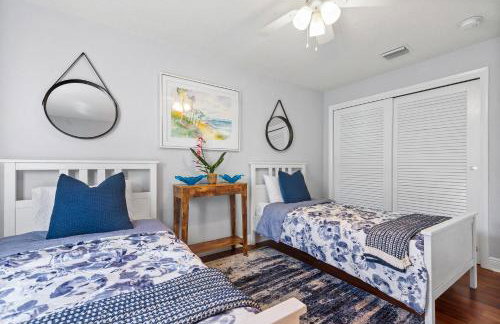 Modern 4BR Getaway Pet Friendly Outdoor Lounge - Foto 9