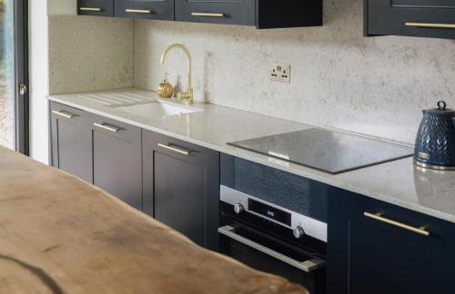 Parea Living - Spacious North London House with Big Garden - Foto 29