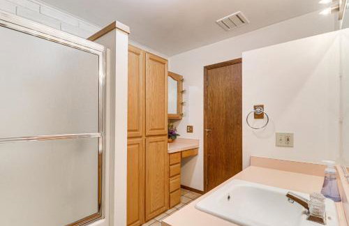 Flathead Lake Views Scenic and Spacious Retreat! - Foto 17