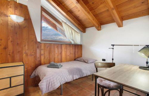 Tra Montagna e Città - Aosta - Foto 16