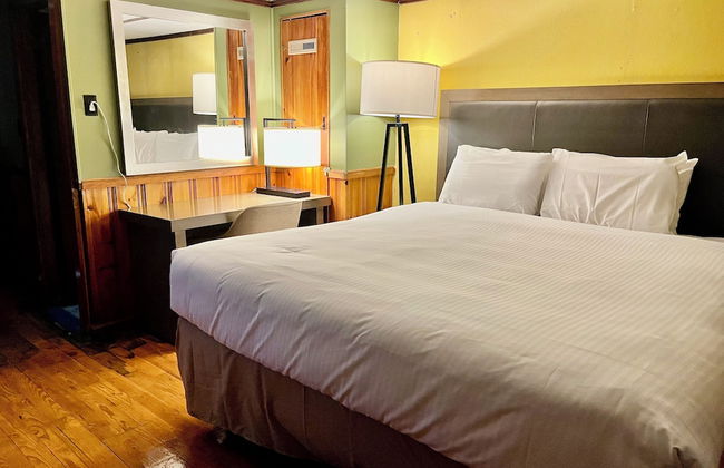 White Mountain Cottages - Photo 5