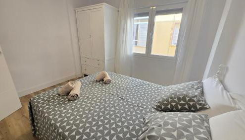 Munilla Family Beach by Del Parque Flats - Foto 4, towels, wardrobe