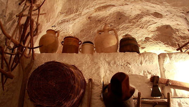 Interior de una casa-cueva de Matera