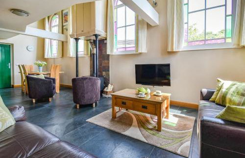 The New Chapel - Photo 3