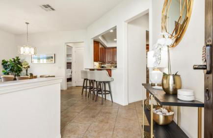 LV311 Freshly Remodeled Legacy Villas Townhome - Foto 6