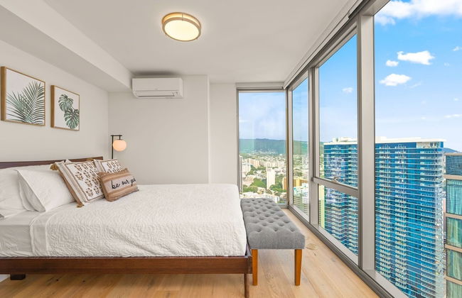 Sky Ala Moana 4209 2 Bedroom Condo by RedAwning - Photo 8