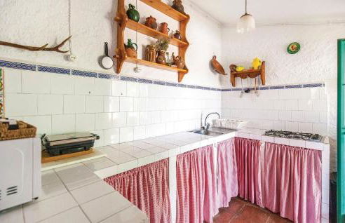 Nice Home In Higuera De La Sierra - Foto 7