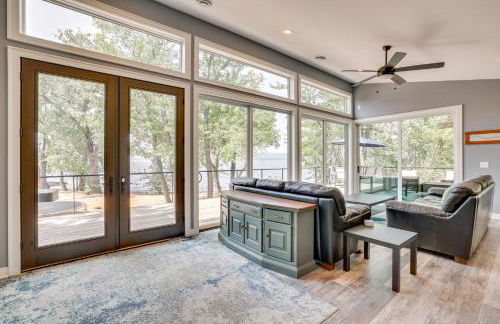 Hot Tub and Dock Beachfront Oasis in Stockholm! - Foto 5