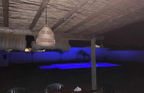 Las Casitas de la Barrosa con jardín y piscina - Foto 16