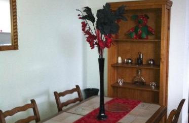 Scardroy Homes Inverness - Central 2 Bedroom with Parking WiFi Smart TVs Sleeps up to 6 - Foto 7