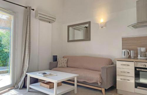 pleasant gîte, with collective heated swimming pool, in the heart of the alpilles in mouriès, 4/6 people. - Foto 36