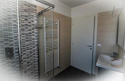 YELLOW GARDEN - Photo 10