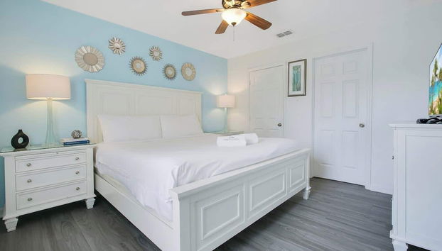 Highland View 6BR Villa Private Pool Near Disney - Foto 3, Zimmer