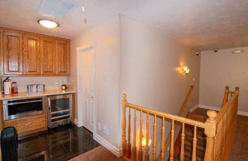 Tacit Shadow Resort Paradise Deluxe Suite, Gym, Coffee Bar, Hot-Tub, Free Laundry, Food Available - Foto 3