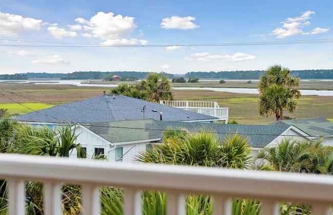 Oceanfront w/ Pool, Panoramic Deck Views, 5bdr Folly Ocean Breeze by Avantstay - Foto 77