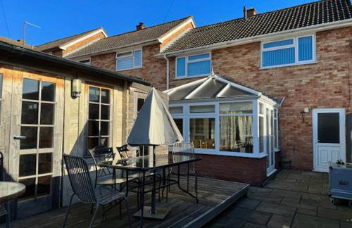 City Stay with Jacuzzi Gym Free Parking 2 Spaces - Photo 16