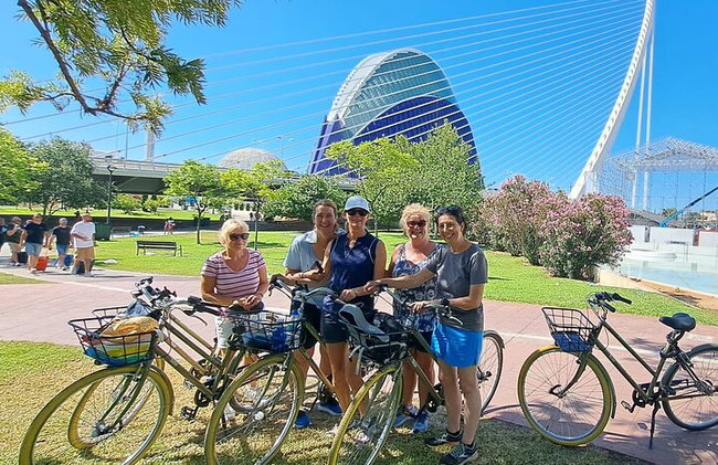 Exclusivo tour privado en bicicleta eléctrica por Valencia - Foto 6