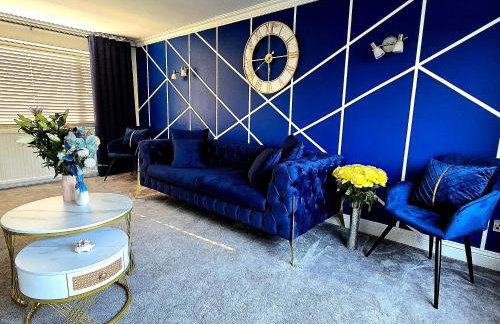 Luxury Modern Comfy 3BR House Contractors Family - Foto 1