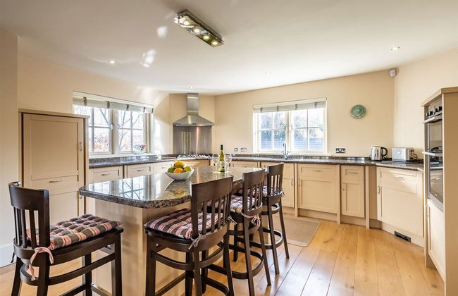 Spacious Home to Sleep 6 Just a Short Stroll From Kenmare - Foto 4