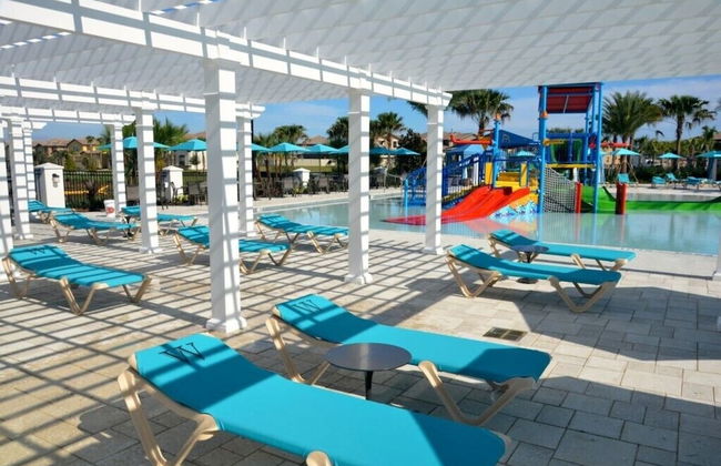 8 Bed 6 Ba Villa with Games, Pool & Spa - Foto 49