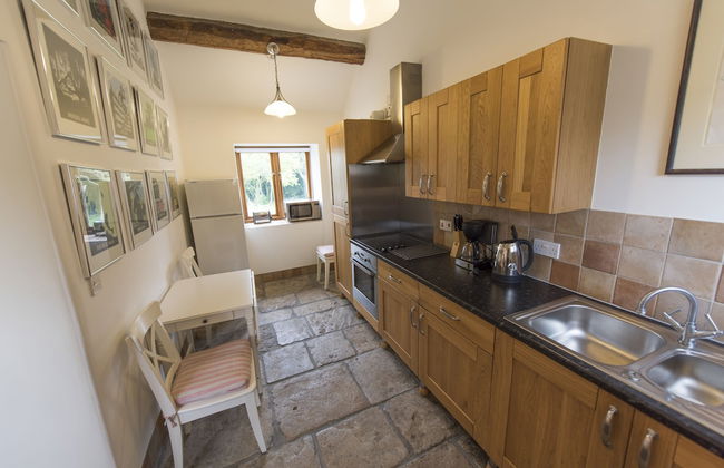 Whitley Coach House - Photo 11