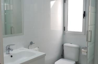 Apartamentos Bajel - Photo 26