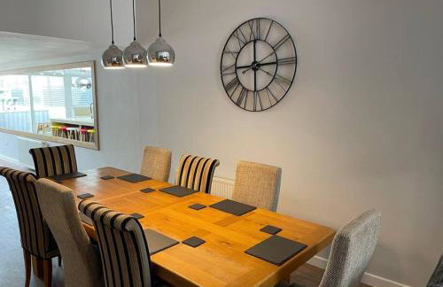 Hot Tub, Newly refurbished 4 bed, Dog friendly. - Foto 8