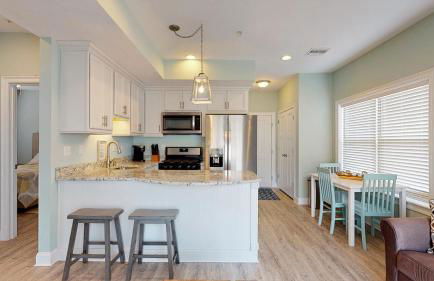 Beachside Abode 1A by Bayley Vacation Rentals - Foto 3