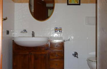 Villa with private swimming pool and private garden in quiet area, panoramic views - Foto 5