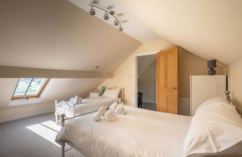 Heddwch - Beach House in Heart of Broad Haven for 14 - Photo 30