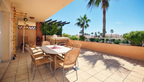 Malibu Mansions Sea View Siute Jacuzzi Malaga Mijas Fuengirola Spain - Photo 4