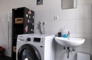 Rock City Apartments Room 555 - Photo 33