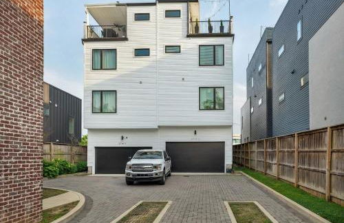 Rooftop Deck & Shuffleboard BBQ Near Downtown - Foto 49