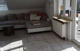 Helle schöne Dachgeschosswohnung mit Balkon - Foto 13