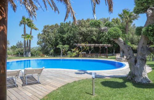 TD Trulli Bruco Large Pool for Family Fun - Foto 48