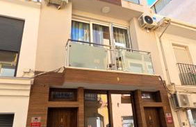 Picasso Huelin Malaga 250m from beach - Photo 20