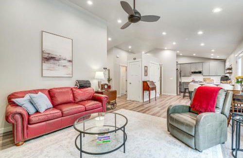 Freeland Retreat - Deck, Fire Pit and Beach Access! - Foto 6