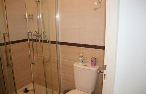 T2 moderne avec terrasse proche de la plage - Foto 13